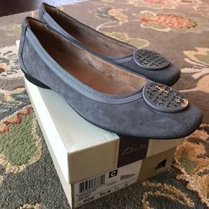 Brand New Clarks Grey Suede Flats Sz 9.5